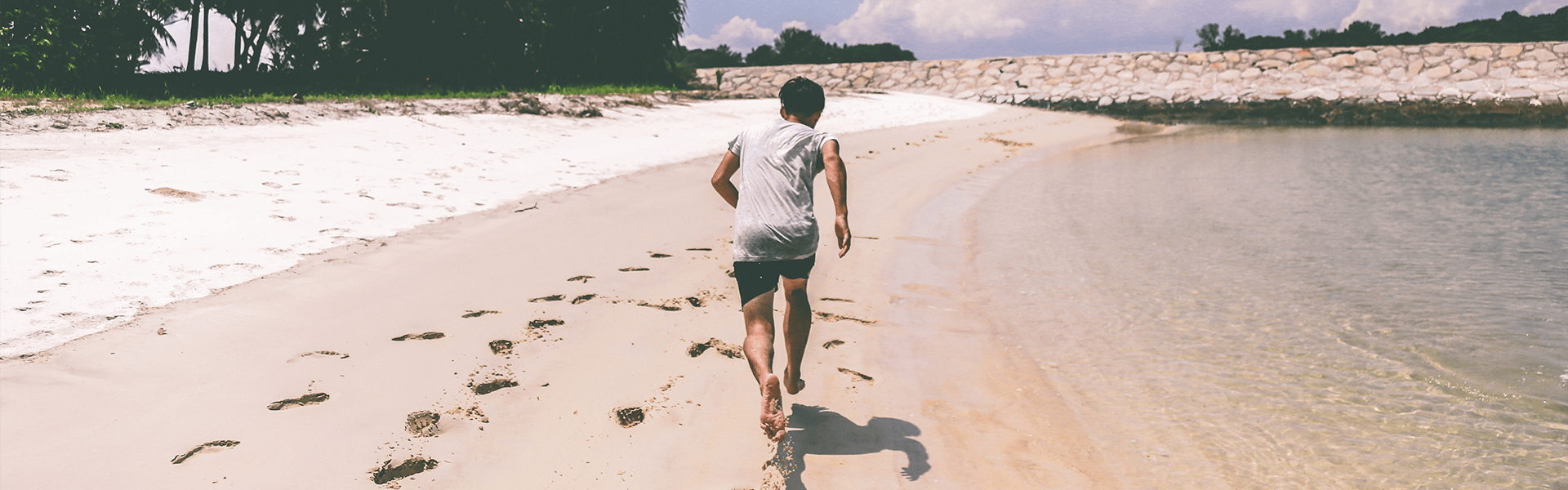 Course à pied sur la plage : 5 choses à savoir avant de se lancer