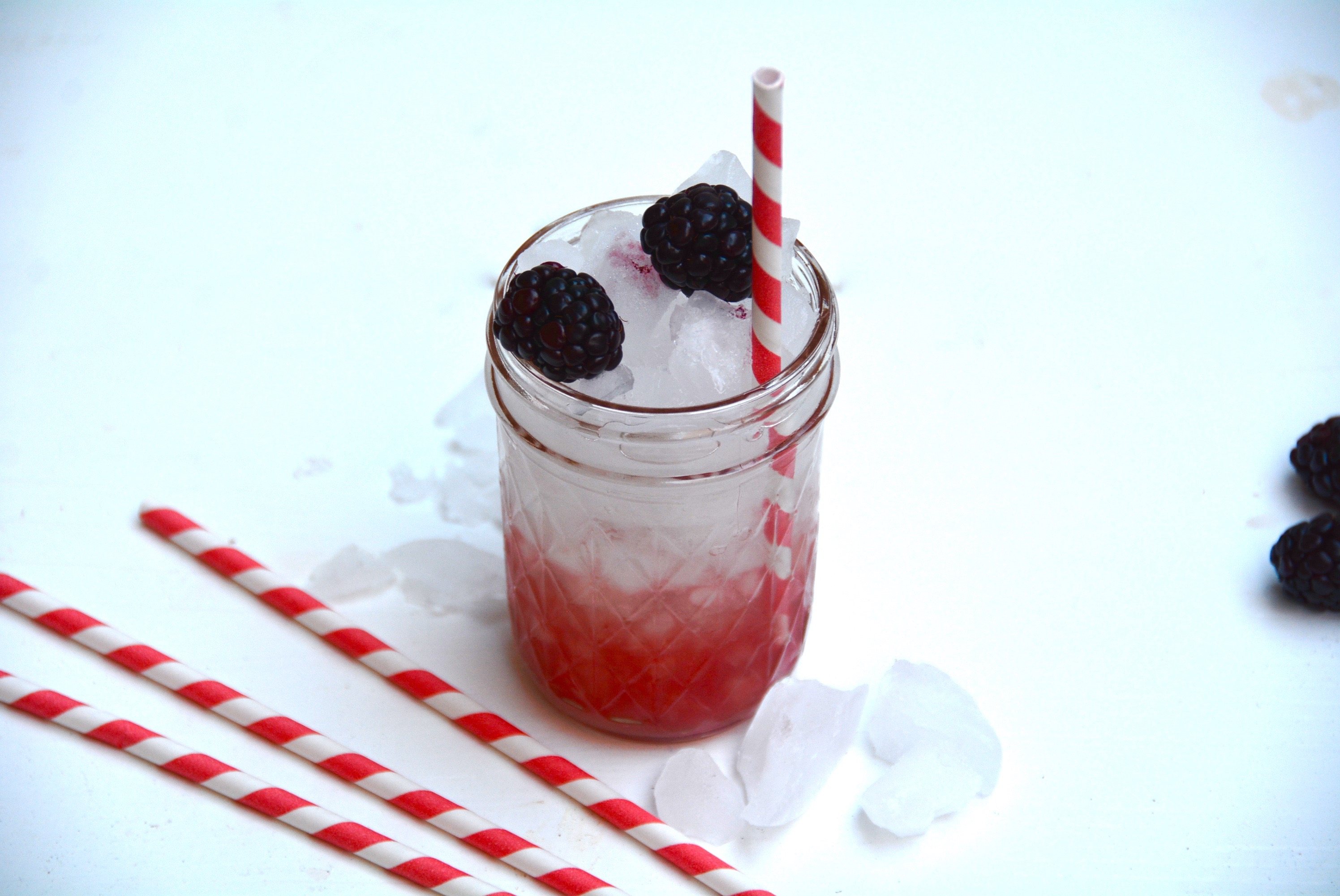 6 Healthy & Festive Mocktail Recipes